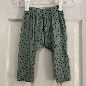 kate quinn sage green leggings with black polka dots